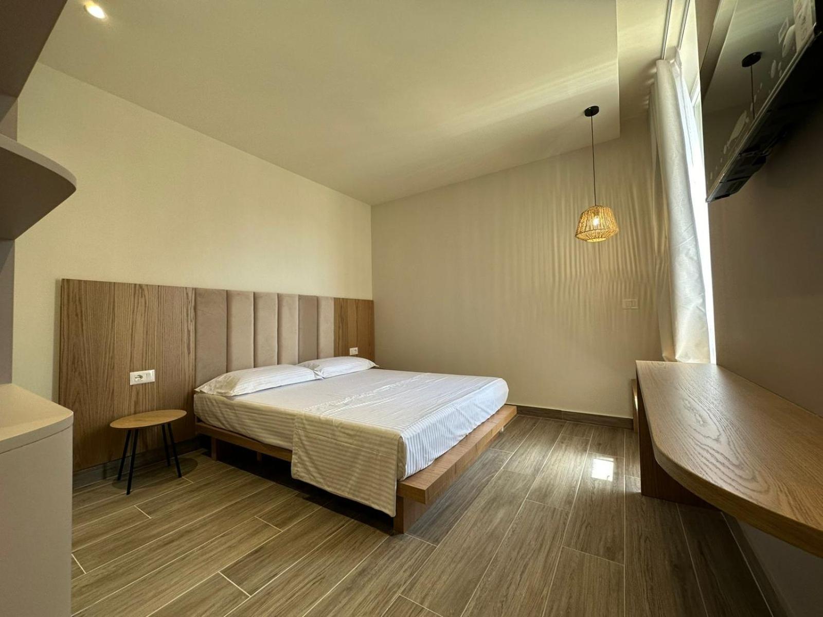 Oni Rooms Saranda Εξωτερικό φωτογραφία
