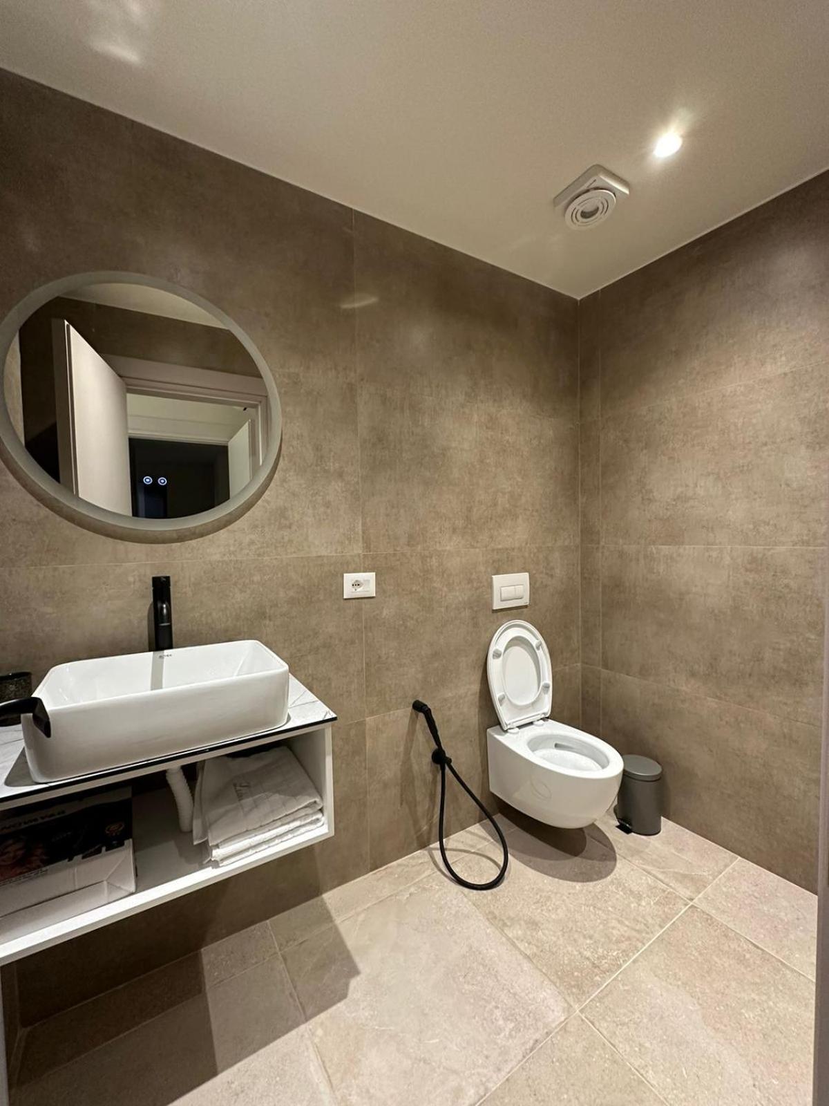 Oni Rooms Saranda Εξωτερικό φωτογραφία