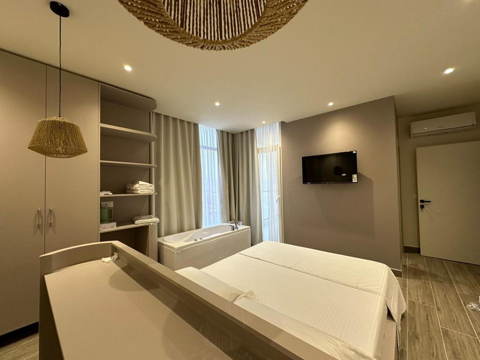 Oni Rooms Saranda Εξωτερικό φωτογραφία